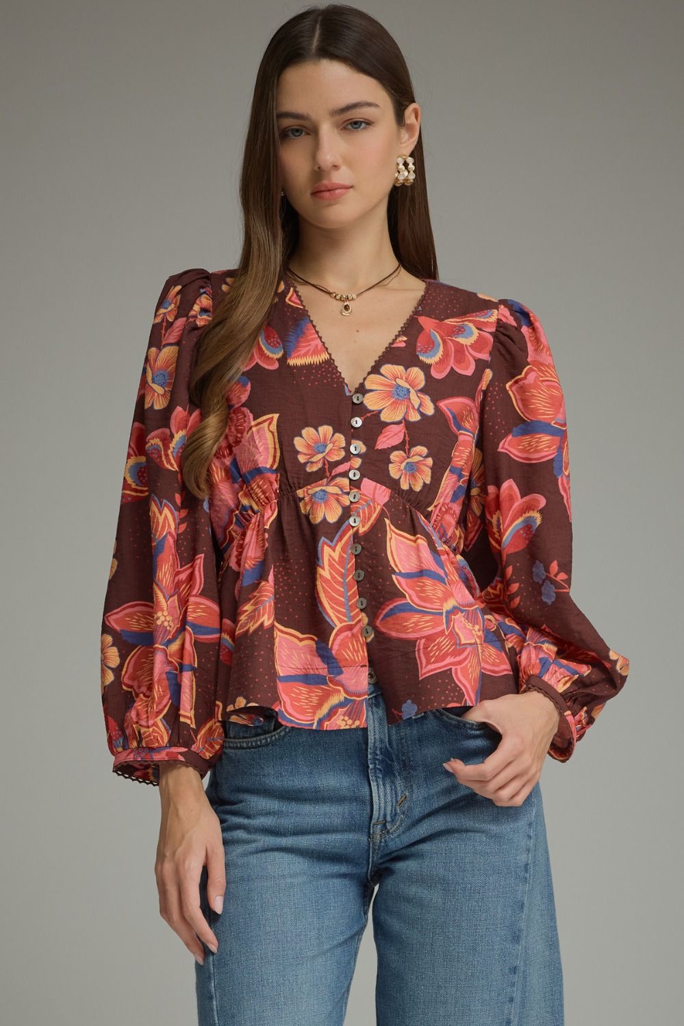 ENTRO Floral Print Long Sleeve V Neck Top In Brown