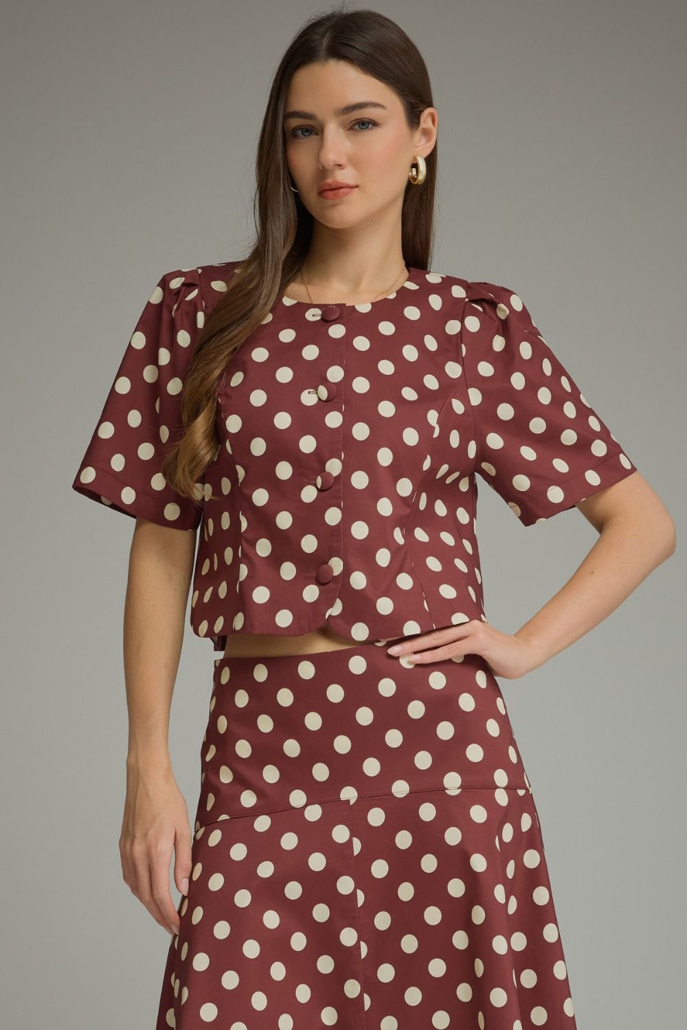 ENTRO Polka Dot Short Sleeve Top In Brown