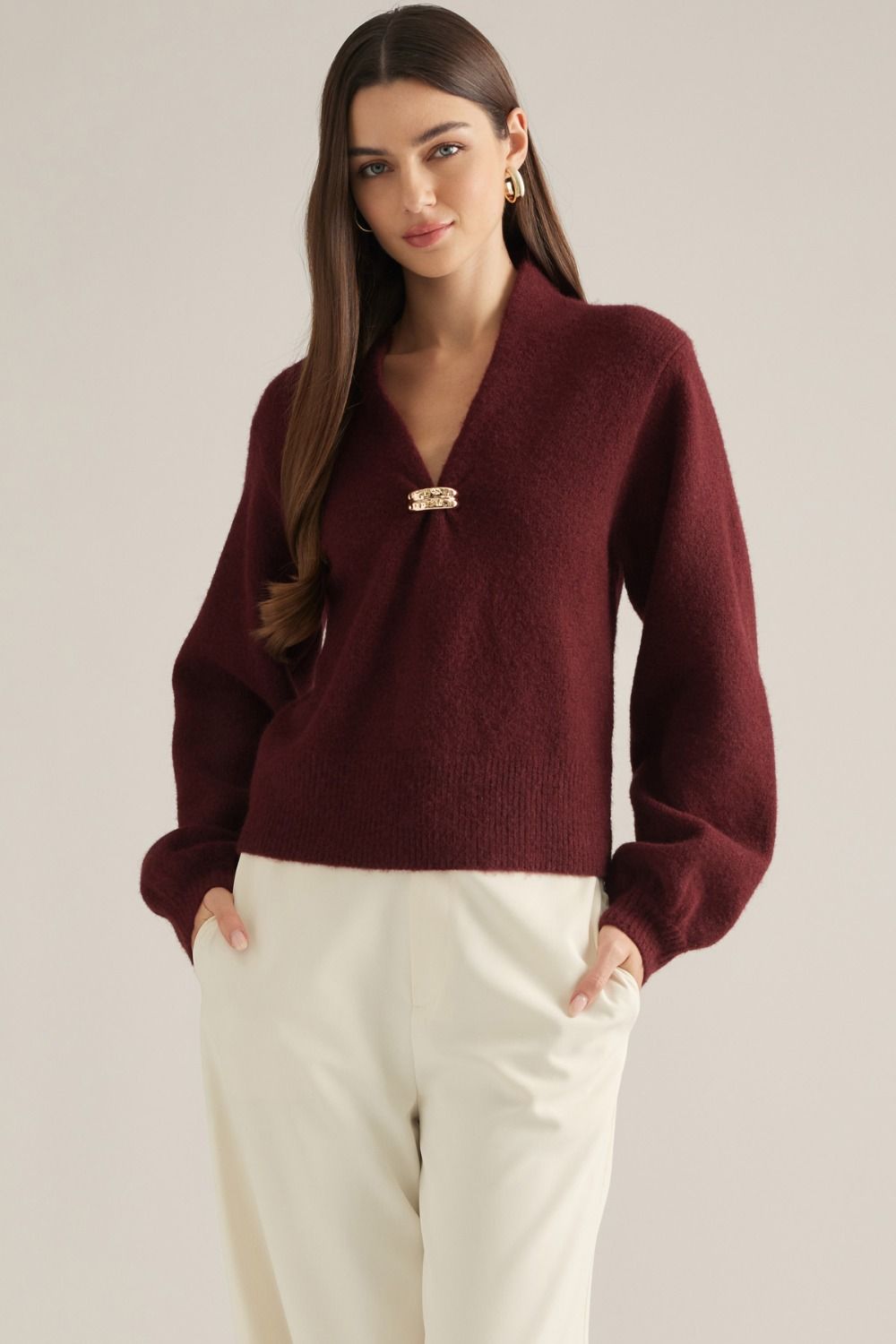 ENTRO Solid Long Sleeve Knit V Neck Top With Gold Accent In Burgundy *COMING SOON*