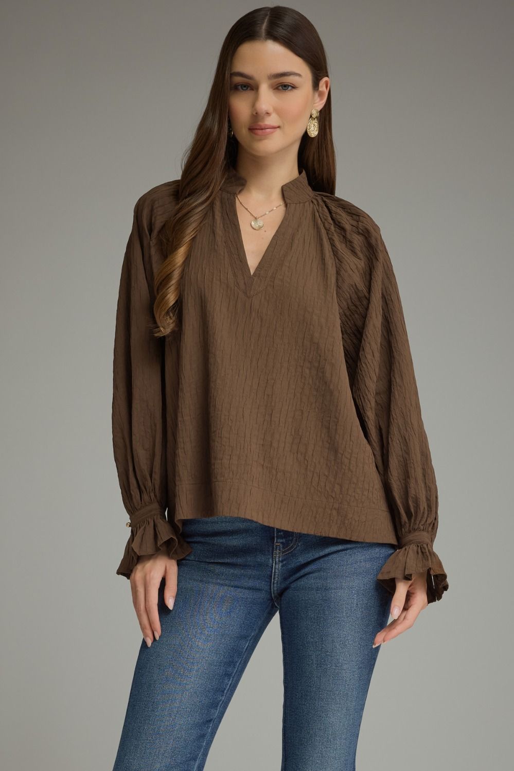 ENTRO Solid Woven Crinkle V Neck Top In Brown *COMING SOON*