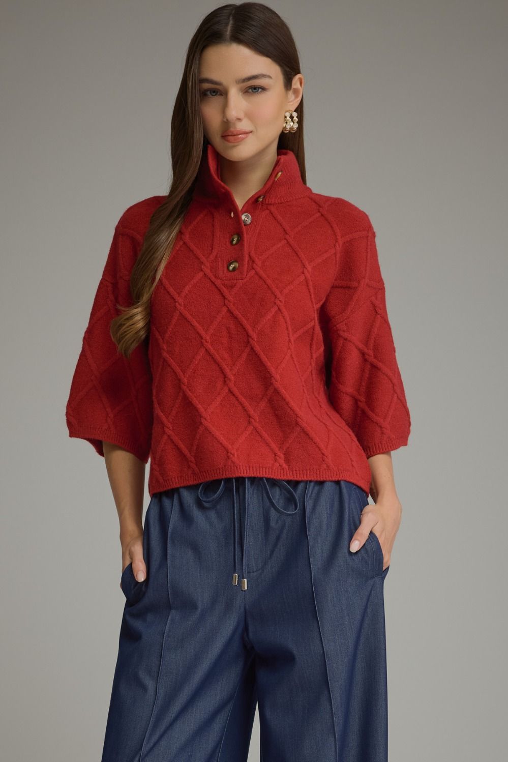 ENTRO Solid 3/4 Sleeve Knit Top With Diamond Texture In Red *COMING SOON*