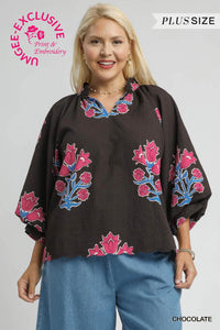 Umgee Bubble Sleeve Tulip Print Top PLUS Sizes In Chocolate *COMING SOON*