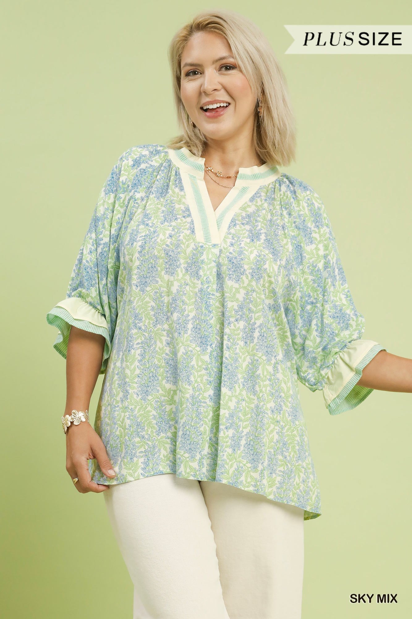 Umgee Spring Burst Print V Neck Top In Sky Mix PLUS Sizes