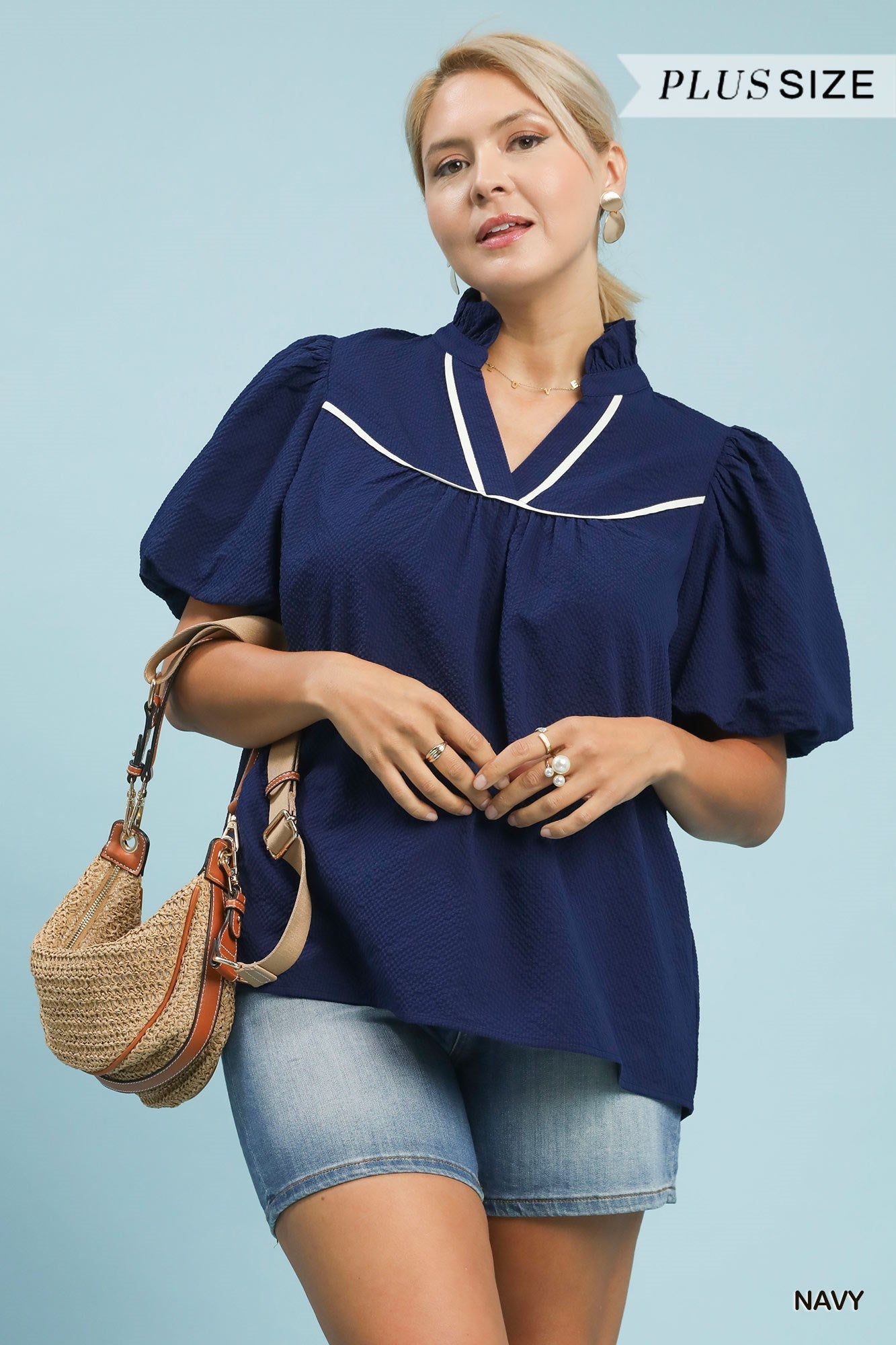 Umgee Textured Puff Sleeve Top With Contrast Binding In Navy PLUS Sizes