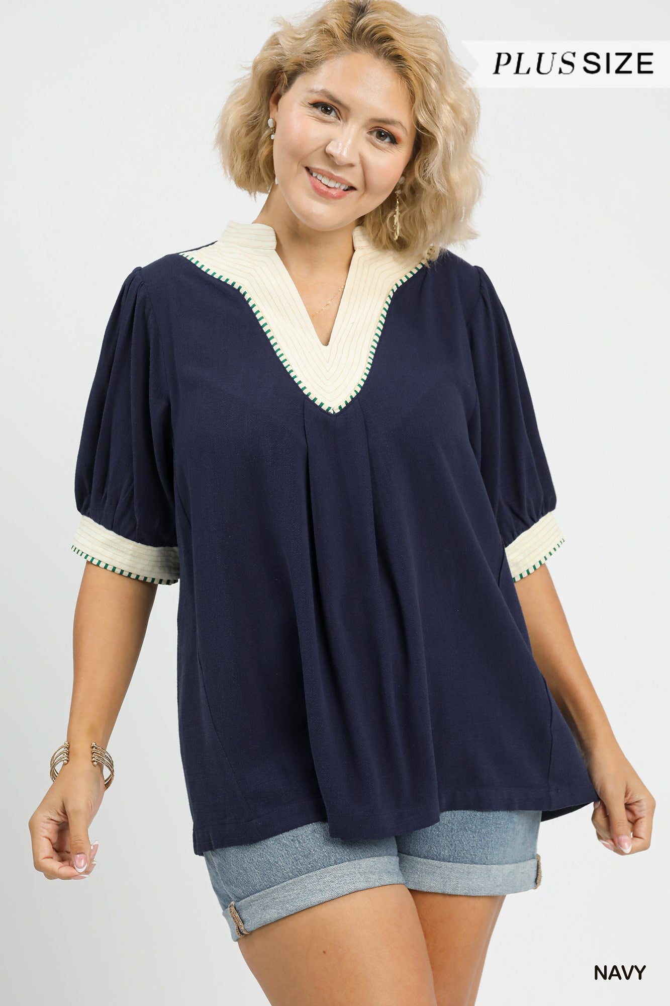 Umgee Linen Contrast Trim Top In Navy PLUS Sizes