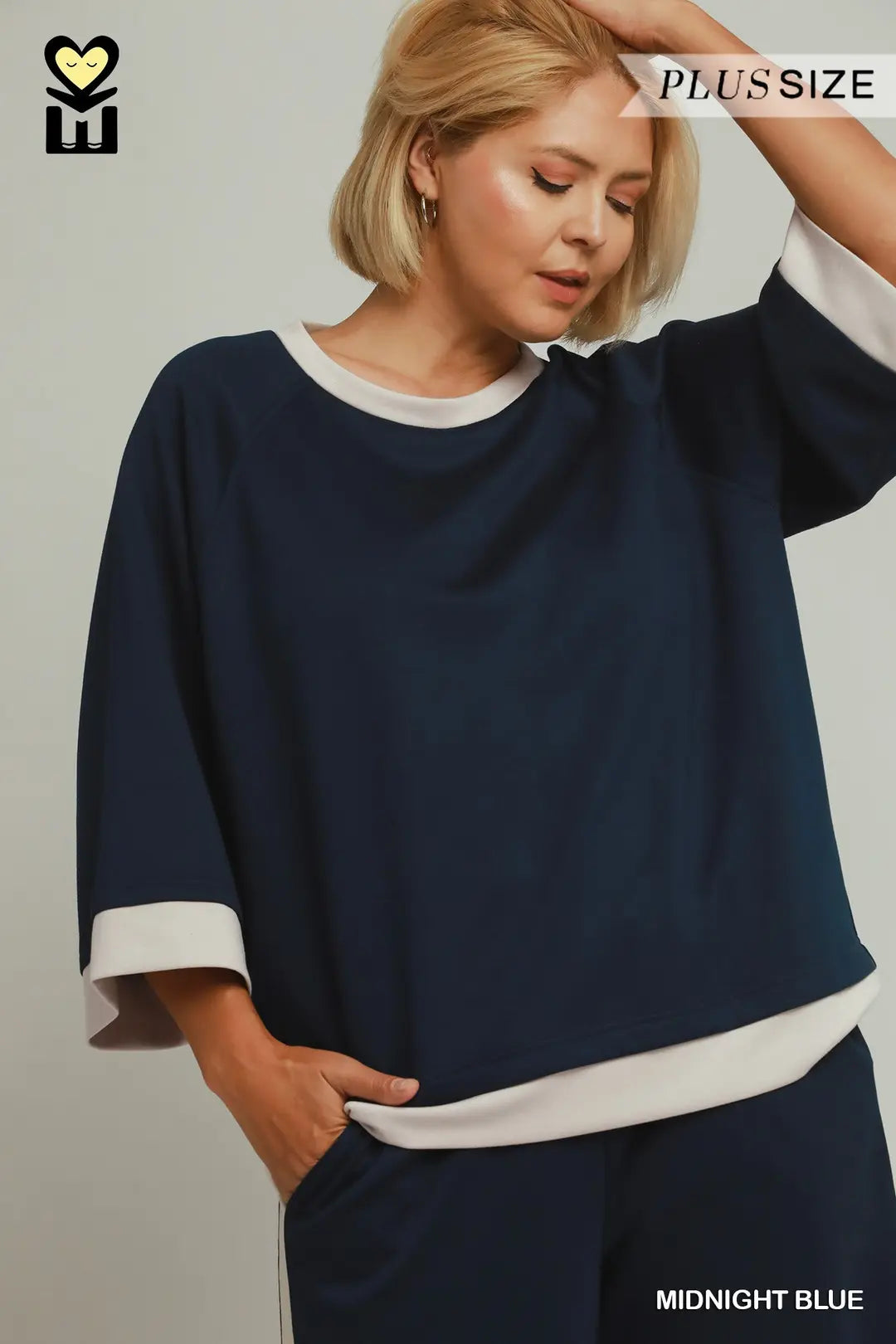 UMGEE Colorblock Crewneck Raglan Top In Midnight Blue PLUS Sizes